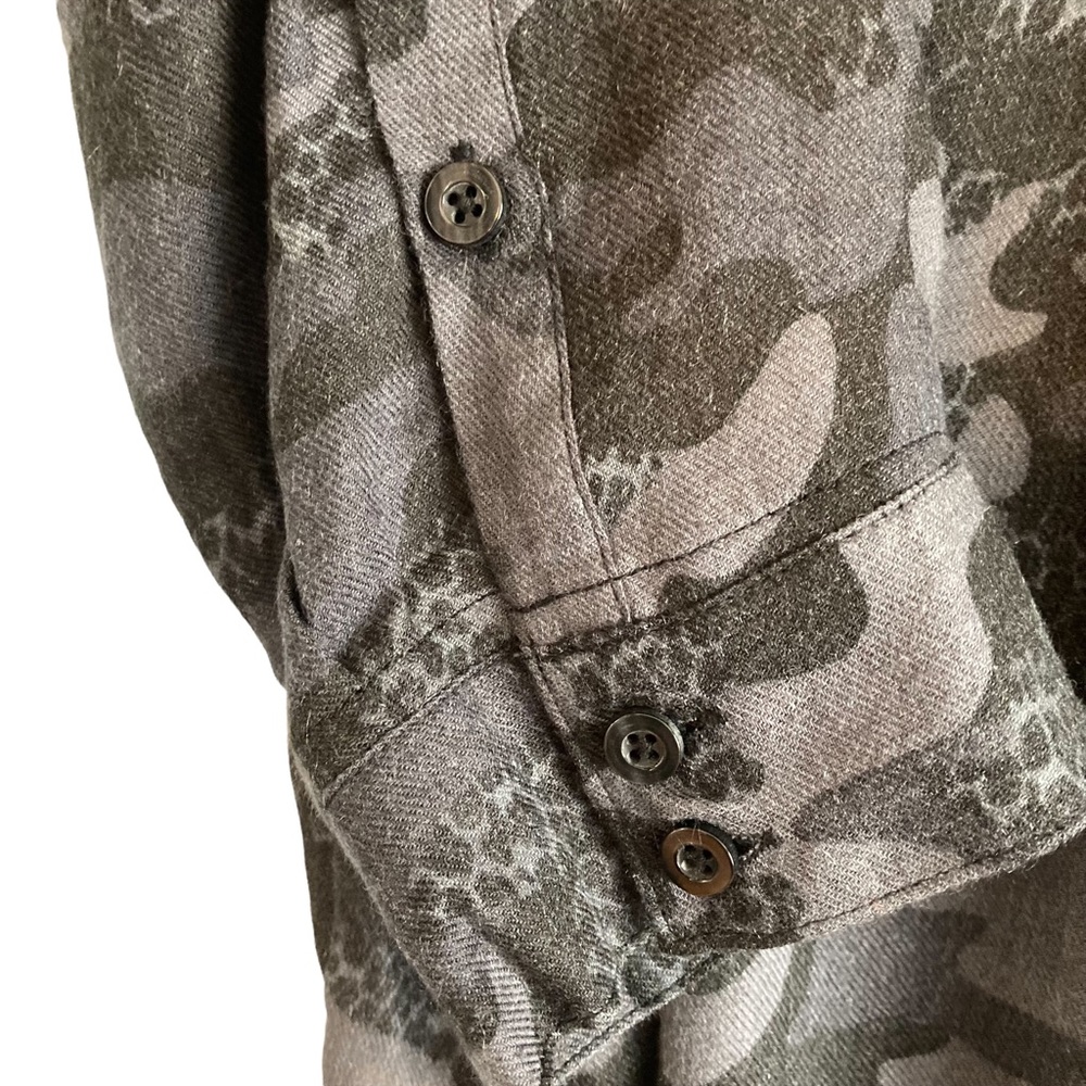 Torrid NWT Pocket Tunic Button Down Soft Brushed Black and Grey Camo Shirt - Picture 6 of 15